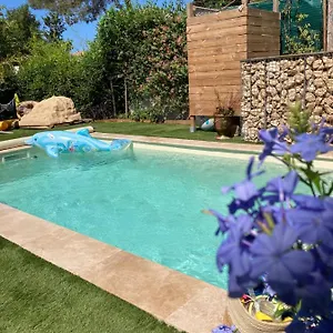 Dans Maison Avec Piscine , La Garde (Var) France